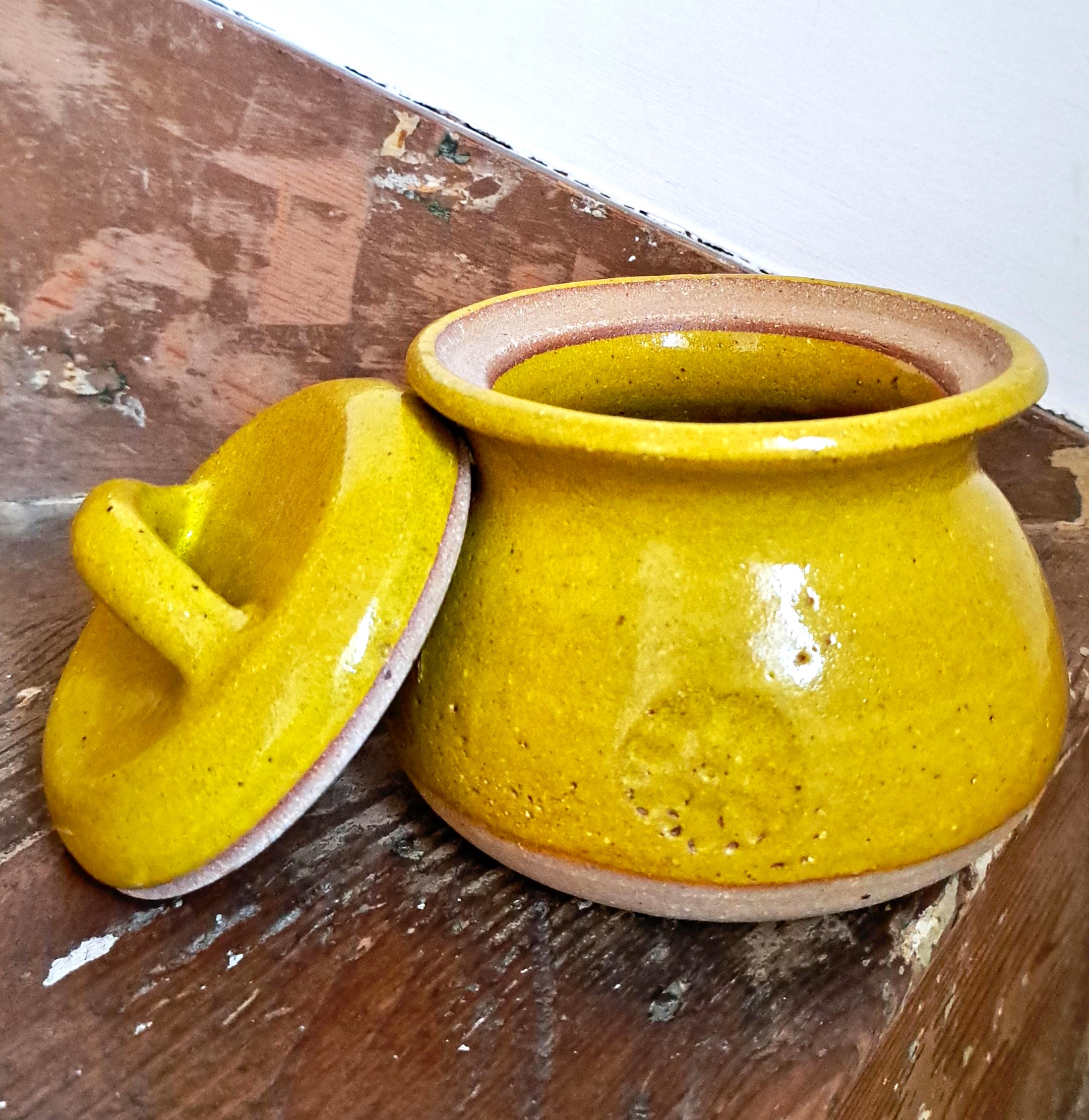 Marigold lidded jar - Image 2