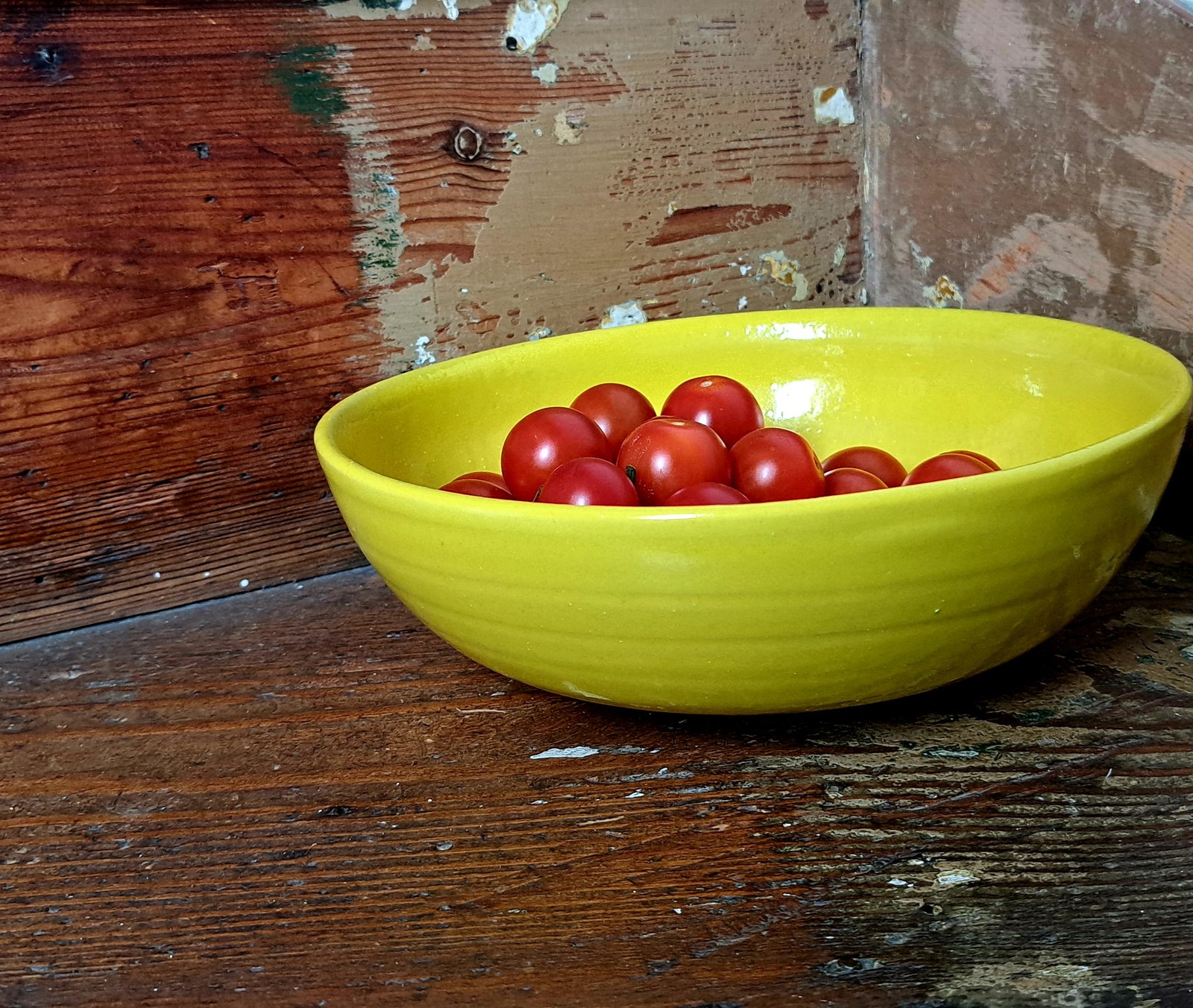 medium yellow bowl medium yellow bowl